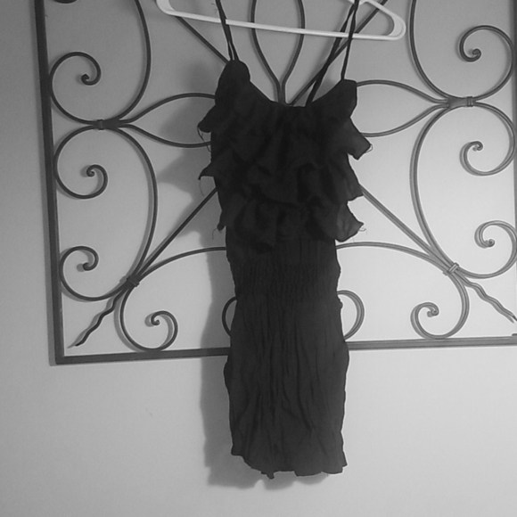 C 37: Rue 21, size small . Black ruffled romper - Picture 1 of 5